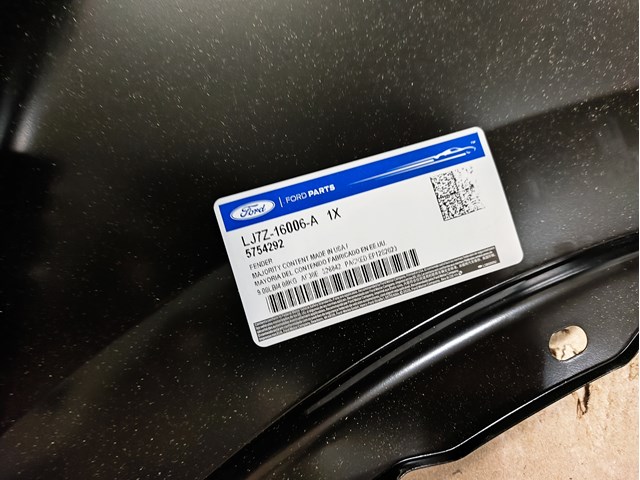 LJ7Z16006A Ford Переднее левое крыло