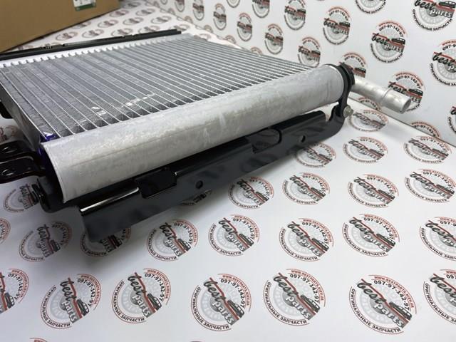  Land Rover LR140294