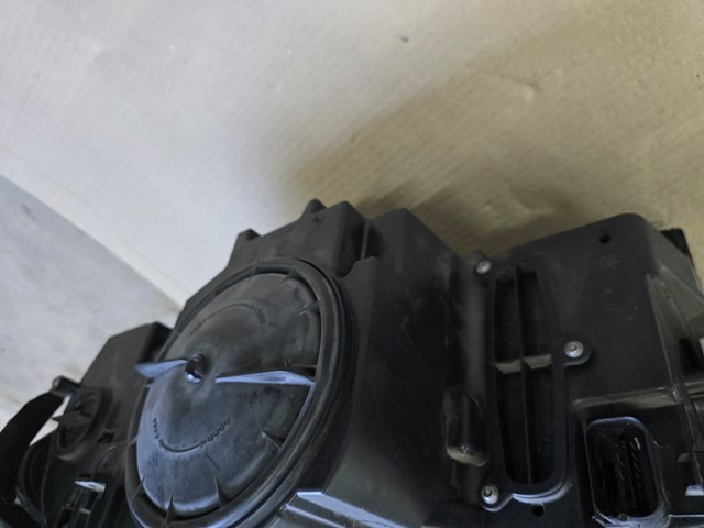  7460618 BMW
