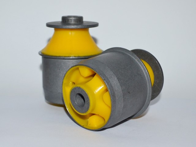 Сайлентблок подрамника задний Polybush 020475