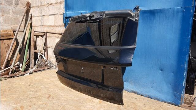 LR064614 Land Rover Задняя дверь