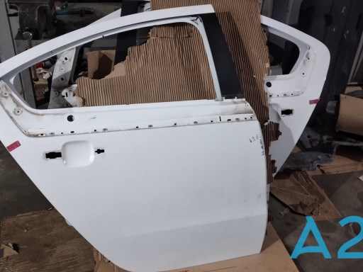 Задняя правая дверь General Motors 22769182