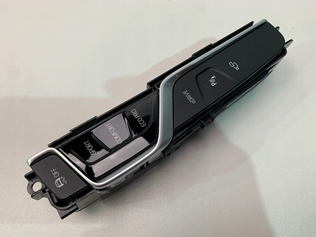 61316993917 BMW 