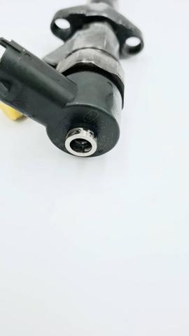 Топливные форсунки 445110038 Bosch