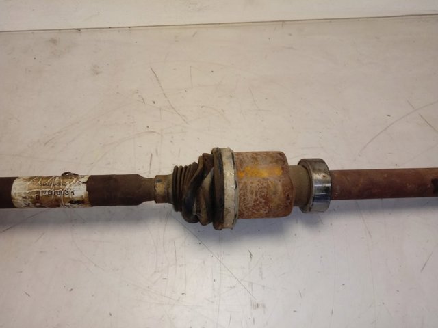 391001063R Renault (RVI) Полуось передняя, правая