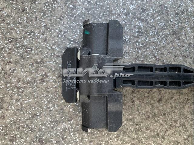 7390686 BMW Ограничитель открывания двери