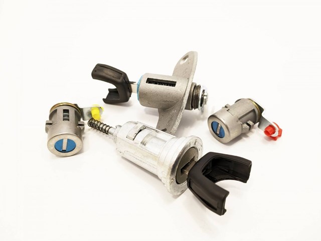 Сердцевина замка, комплект Chery S119CN6105PBA цена, от 17.41 USD