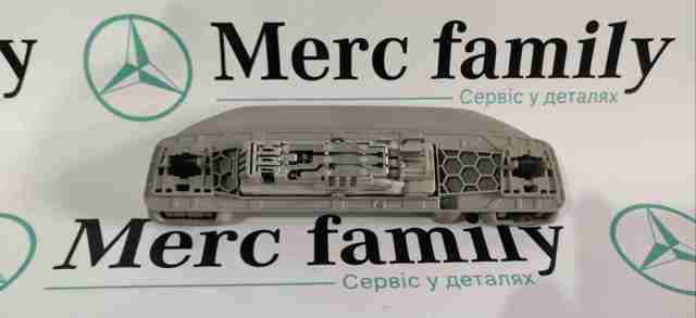 A1668100254 Mercedes Поручни (держатели) и крючок для одежды
