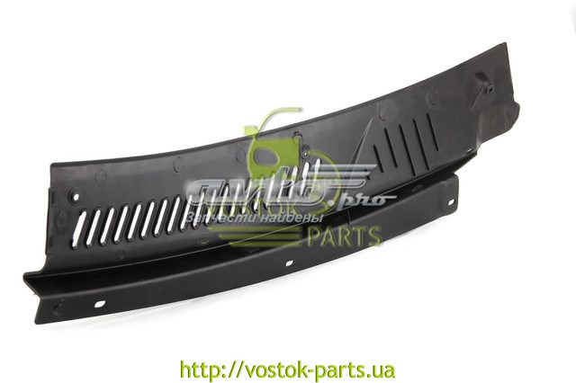 Решетка дворников правая 1802068180 Geely