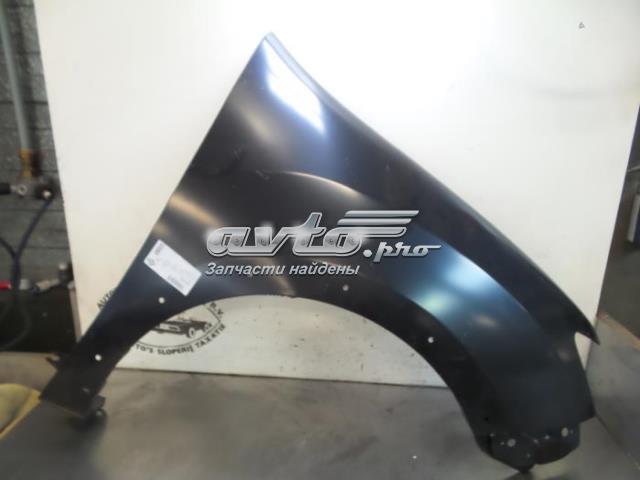 631004482R Renault (RVI) Переднее правое крыло