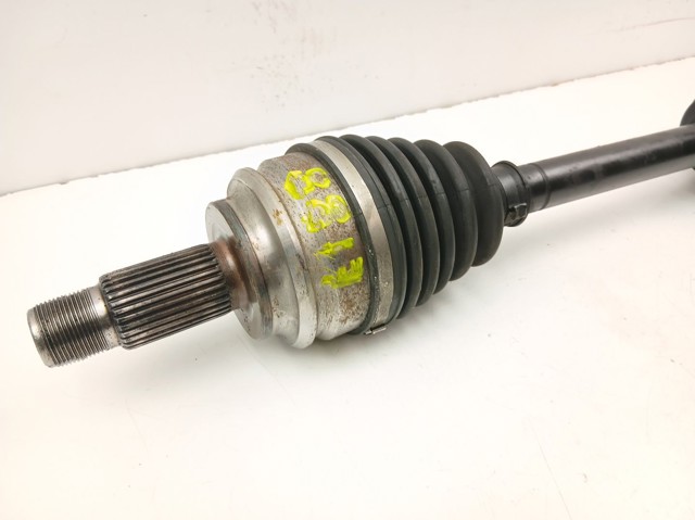 7524045 BMW Полуось передняя левая