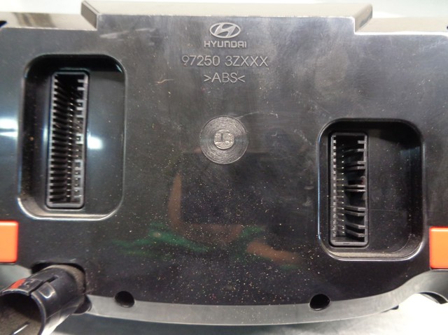  972503ZDD0 Hyundai/Kia
