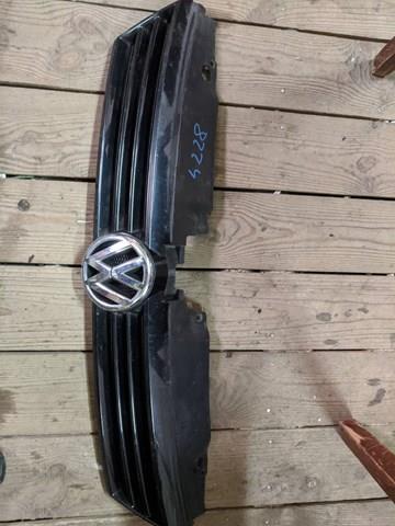 Облицовка радиатора VAG 1K9853651DQWA цена, от 186.23 USD
