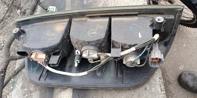 Фонарь задний правый Q-fix Q3720105 цена, от 40.29 USD