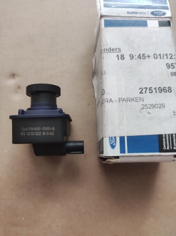Купить 2751968 Ford Камера заднего вида