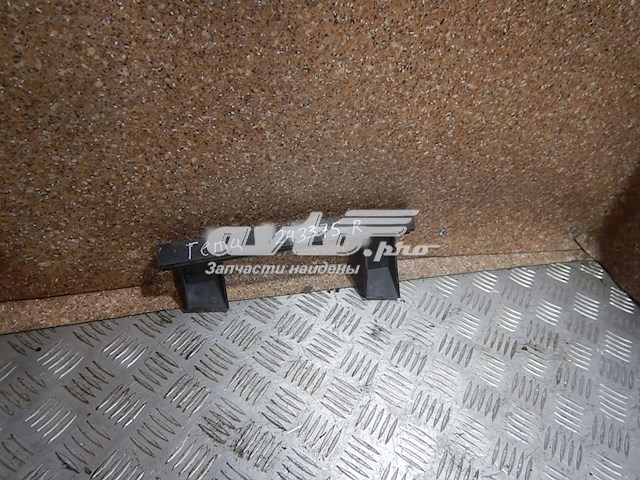 825211C000 Hyundai/Kia 