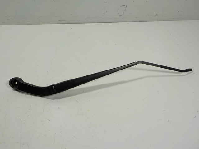 LR064426 Land Rover Поводок дворника