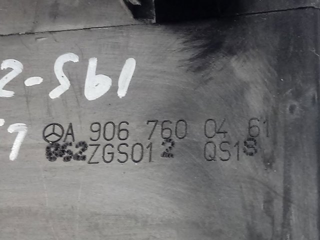 A9067600461 Mercedes Ручка  боковой двери внутренняя правая
