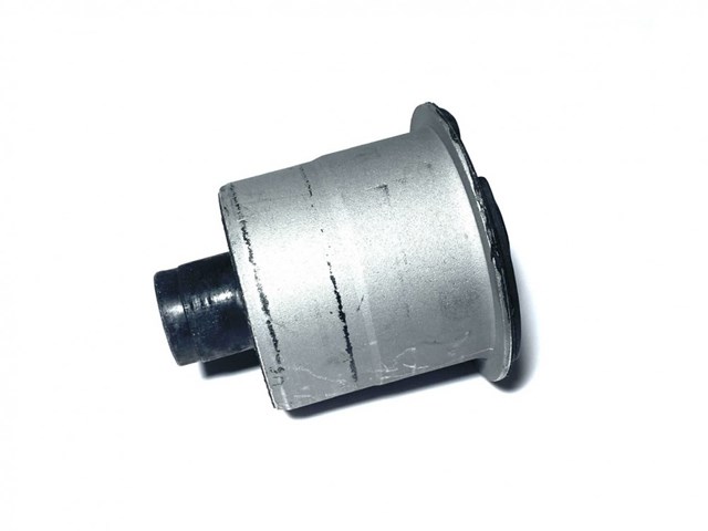 Сайлентблок подрамника задний Chery S18D3301020