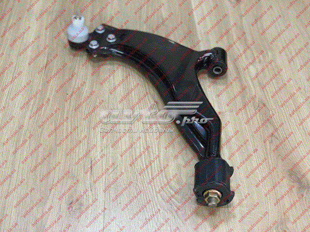 Левый рычаг передней нижней подвески Geely CK I седан (2005 - 2008) цена, от 26.28 USD