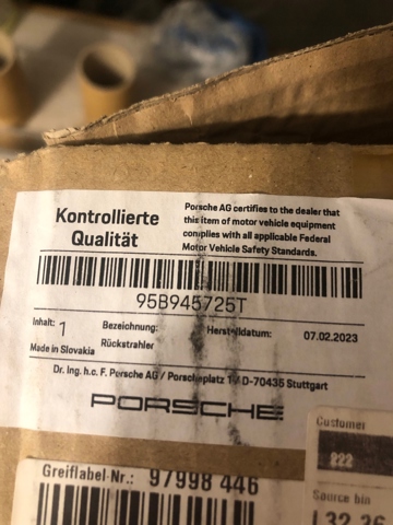 95B945725T Porsche 