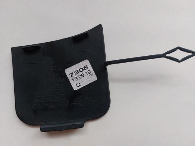 Заглушка бампера буксировочного крюка FPS FP4705920