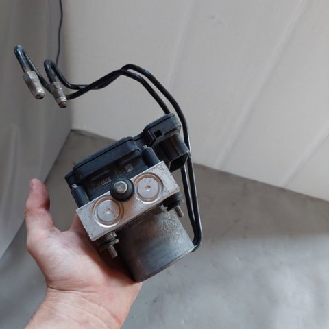  68237001AE Chrysler