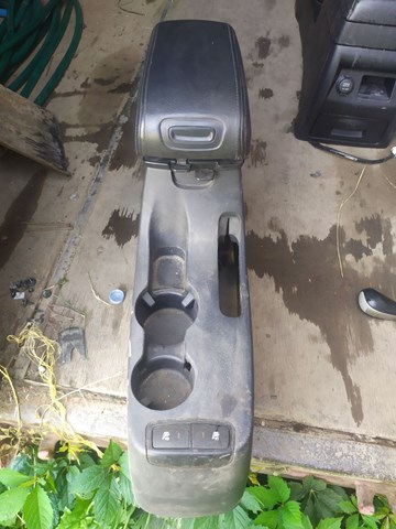 846602E0058N Hyundai/Kia Крышка подлокотника