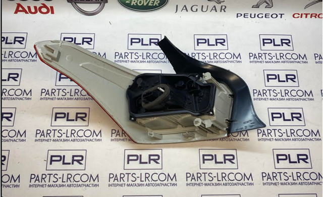 Фонарь задний правый Depo/Loro/Abakus 5521944RLDUE цена, от 61.67 USD
