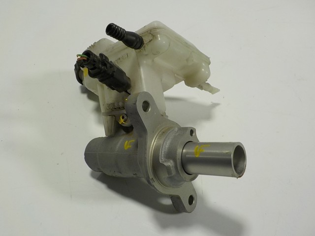 1638051480 Peugeot/Citroen cilindro mestre do freio