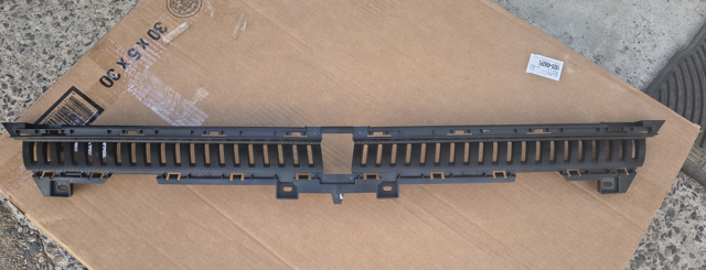 85132242 General Motors Решетка радиатора