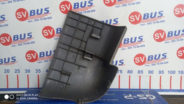 9018850402 Mercedes Бампер задний, правая часть