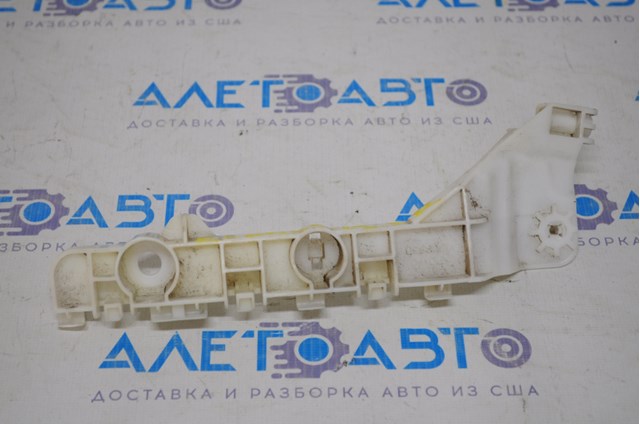 Правое крепление переднего бампера FPS FP4835934 цена, от 8.48 USD