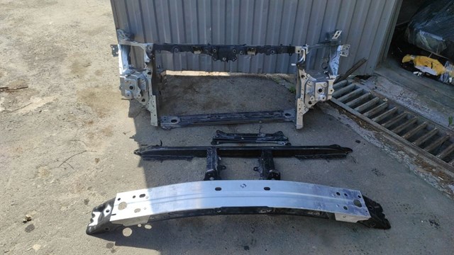 5320533902 Toyota Суппорт радиатора верхний