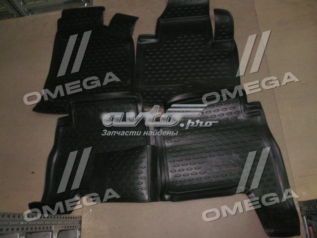 Автоковрики на Hyundai Santa Fe II CM
