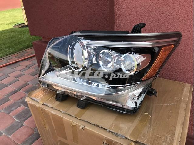 Правая фара 8114560G20 Toyota