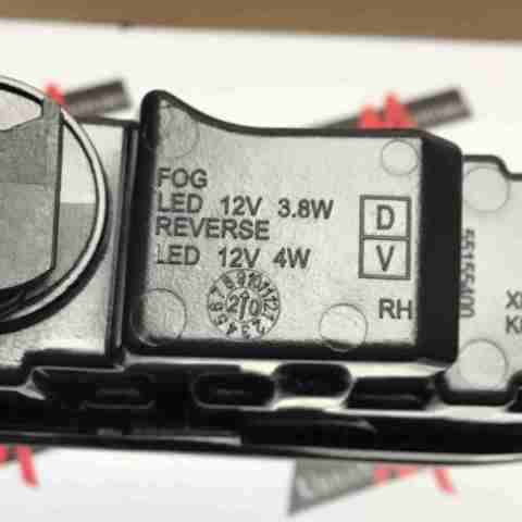 Фонарь противотуманный задний, правый Land Rover LR166613