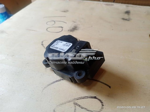  VP3M5H19E616BB Ford