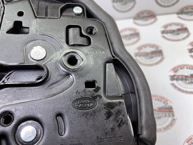 Купить LR153681 Land Rover 