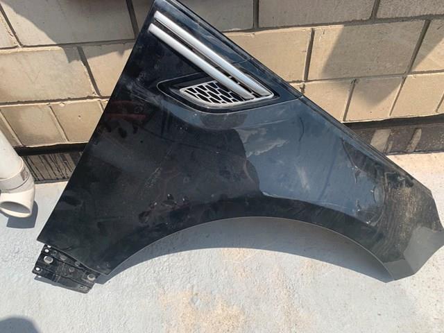 Боковая часть передняя правая Land Rover LR044231 цена, от 183.41 USD
