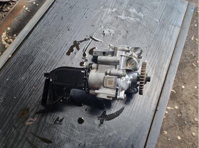 Маслонасос Mazda PY0114100
