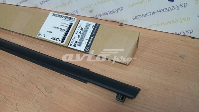 Уплотнитель стекла передней левой двери BP4K50650F Mazda