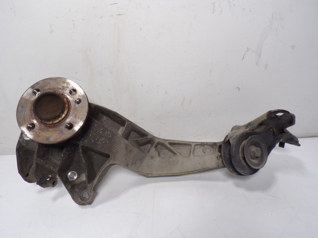 33416786552 BMW cubo traseiro