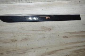 1646905462 MERCEDES Moldura de puerta trasera derecha original y equivalente