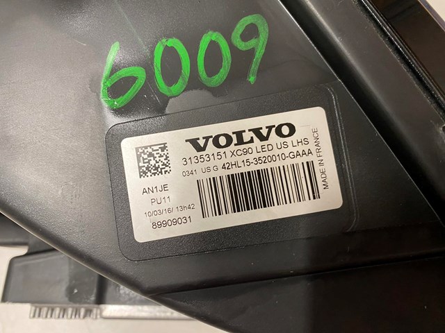 31353151 Volvo Фара