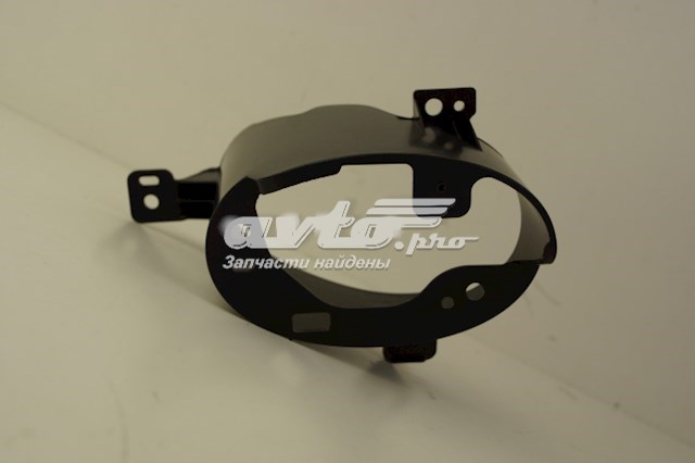 Кронштейн крепления противотуманной фары, правой Honda 33961T7AJ00