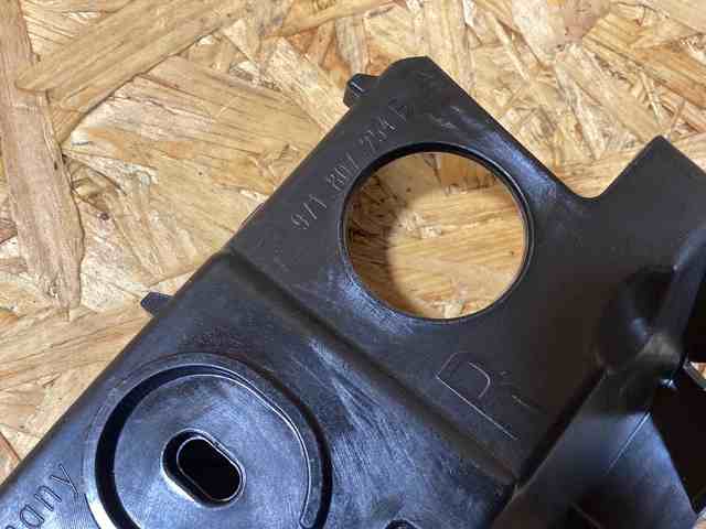  Porsche 971807254B