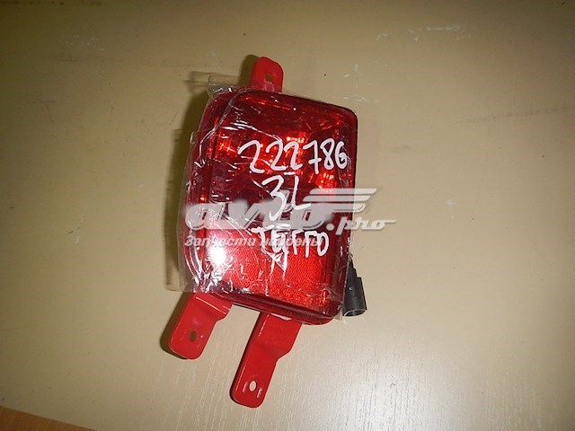 Фонарь противотуманный задний левый T113732030BA Chery