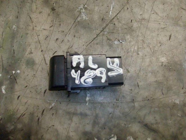  Botão de ativação do sinal de emergência Hyundai Santa Fe I SUV (SM) (2000 - 2006) I