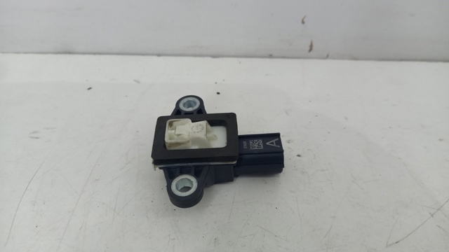 Купить 9X2314C676AA Jaguar 